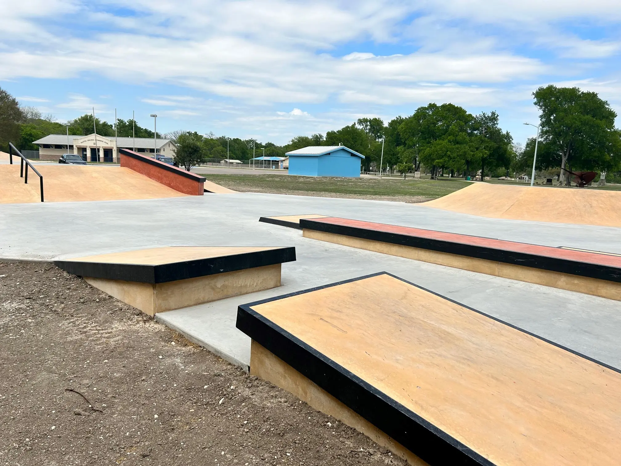 SPA Skateparks - City of Lampasas Texas Skate Park Plaza - A frame gap