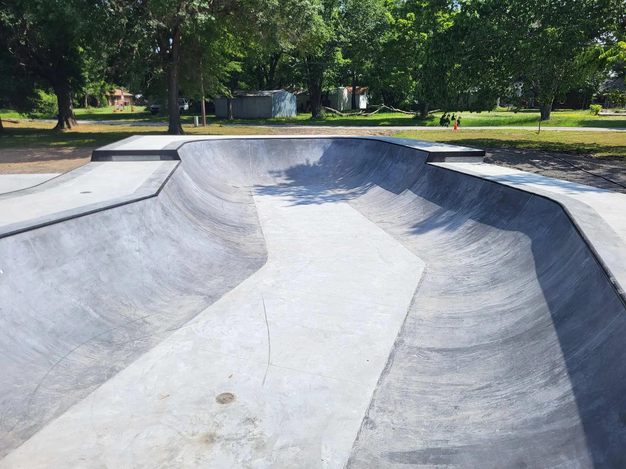 SPA Skateparks - City of Stigler Oklahoma Skate Park Contractor - Bowl Pool