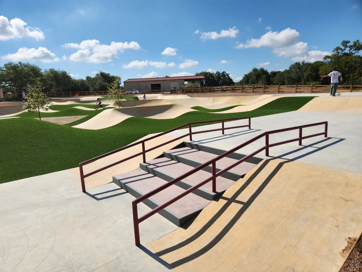 SPA Skateparks - Skate Ranch Georgetown Texas Plaza Terrain