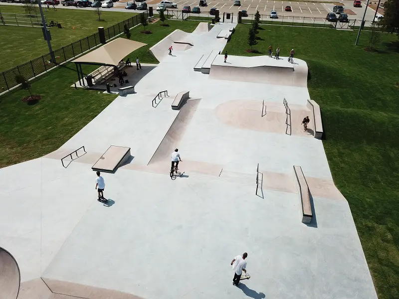 SPA Skateparks Video - City of Plano Texas Carpenter Park Contractor