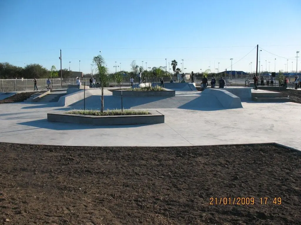 SPA Skateparks - City of Victoria Texas Skatepark - Skate Plaza